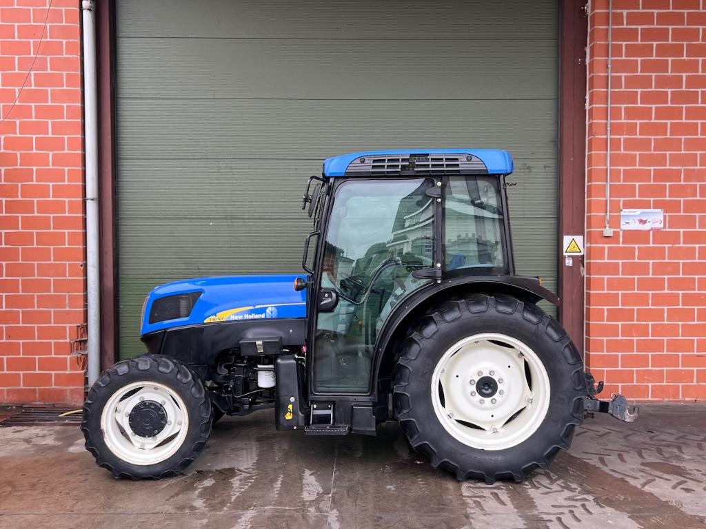 New Holland T4030F 4WD Smalspoor, Ophalen, New Holland