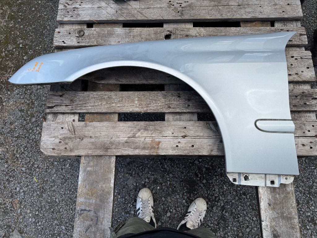 Mercedes C-Klasse Coupé linker voorspatbord, Ophalen, Gebruikt, Voor, Mercedes-Benz