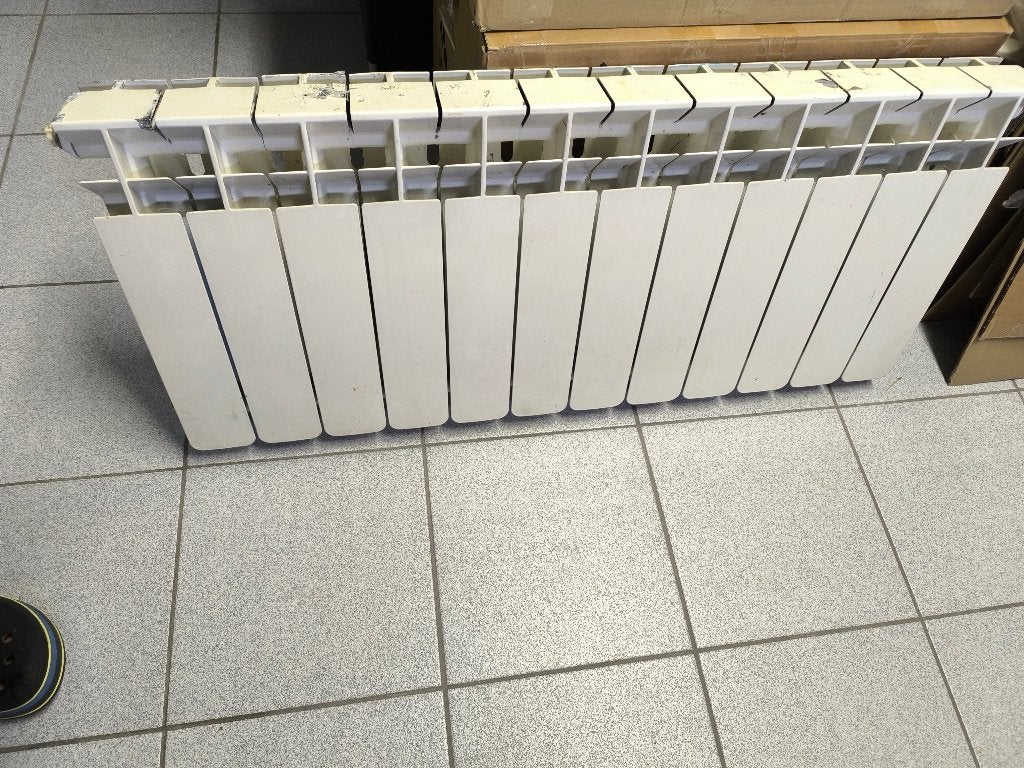 Radiateur en fonte alu, Bricolage & Construction, Comme neuf, Enlèvement, Haut rendement (HR), Radiateur