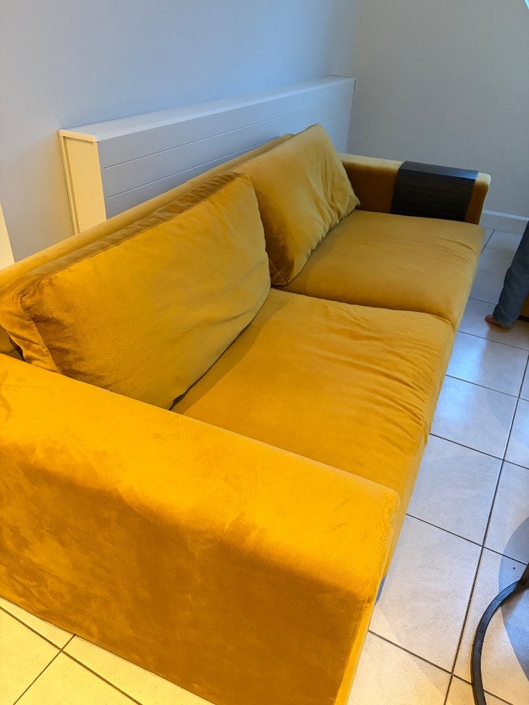 Kwaliteit Bank - oker geel 260 cm, Huis en Inrichting, Ophalen, 250 tot 300 cm, Gebruikt, 125 tot 150 cm