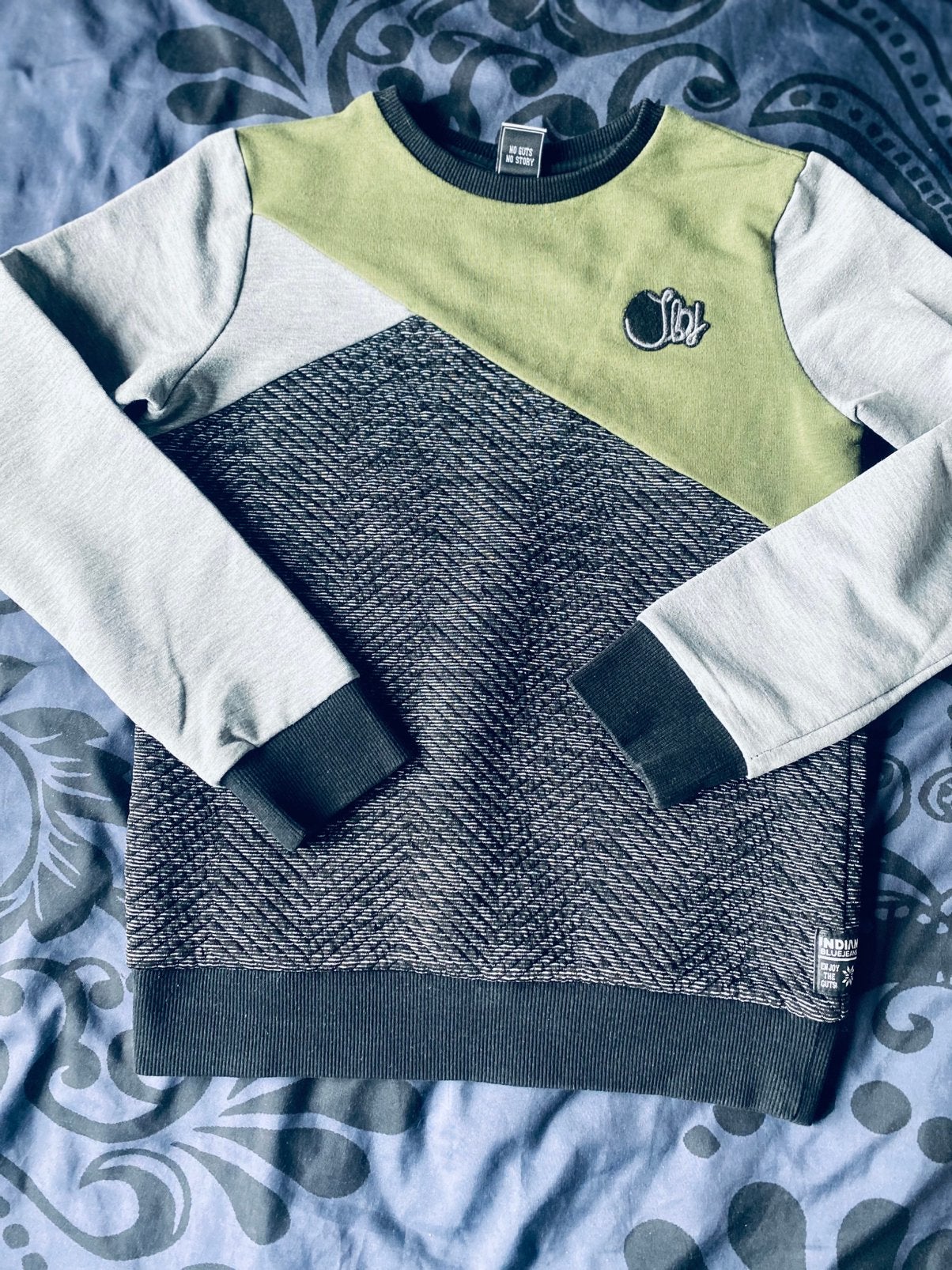 Trui maat 140, Kinderen en Baby's, Kinderkleding | Maat 140, Ophalen of Verzenden, Gebruikt