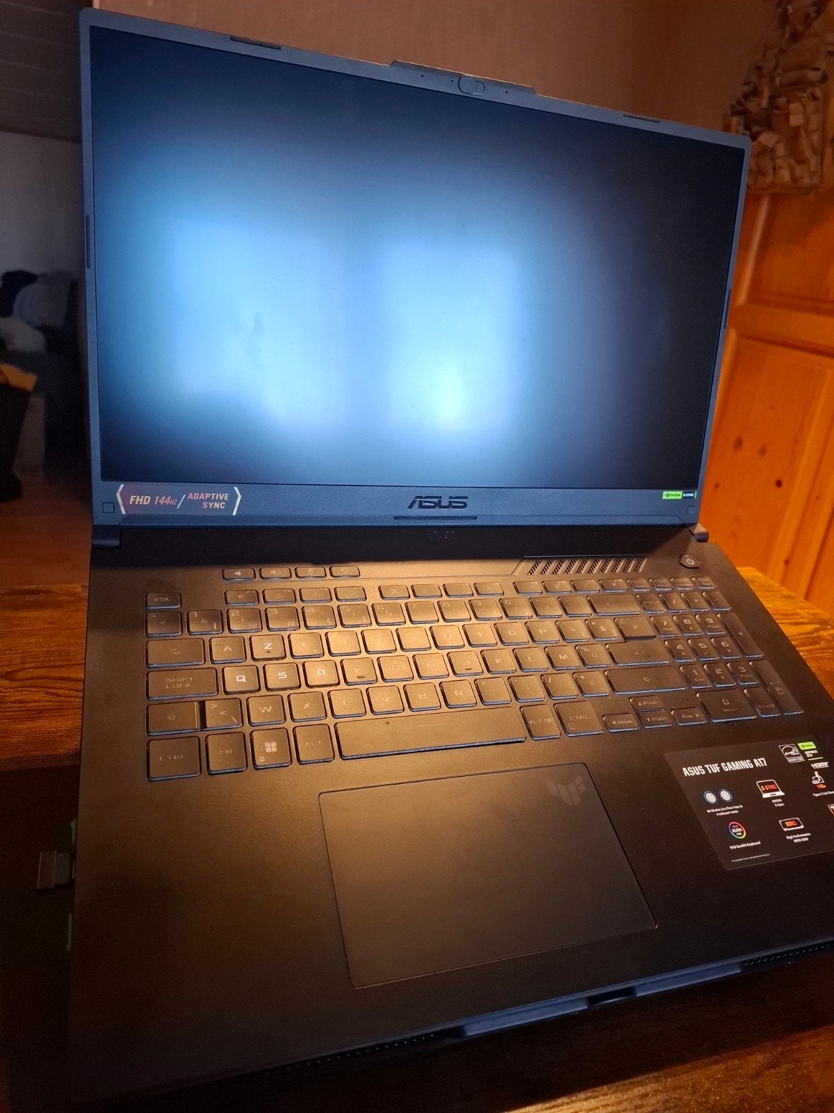 ASUS TUF Gaming A17, 17 pouces ou plus, ASUS, Gaming, SSD