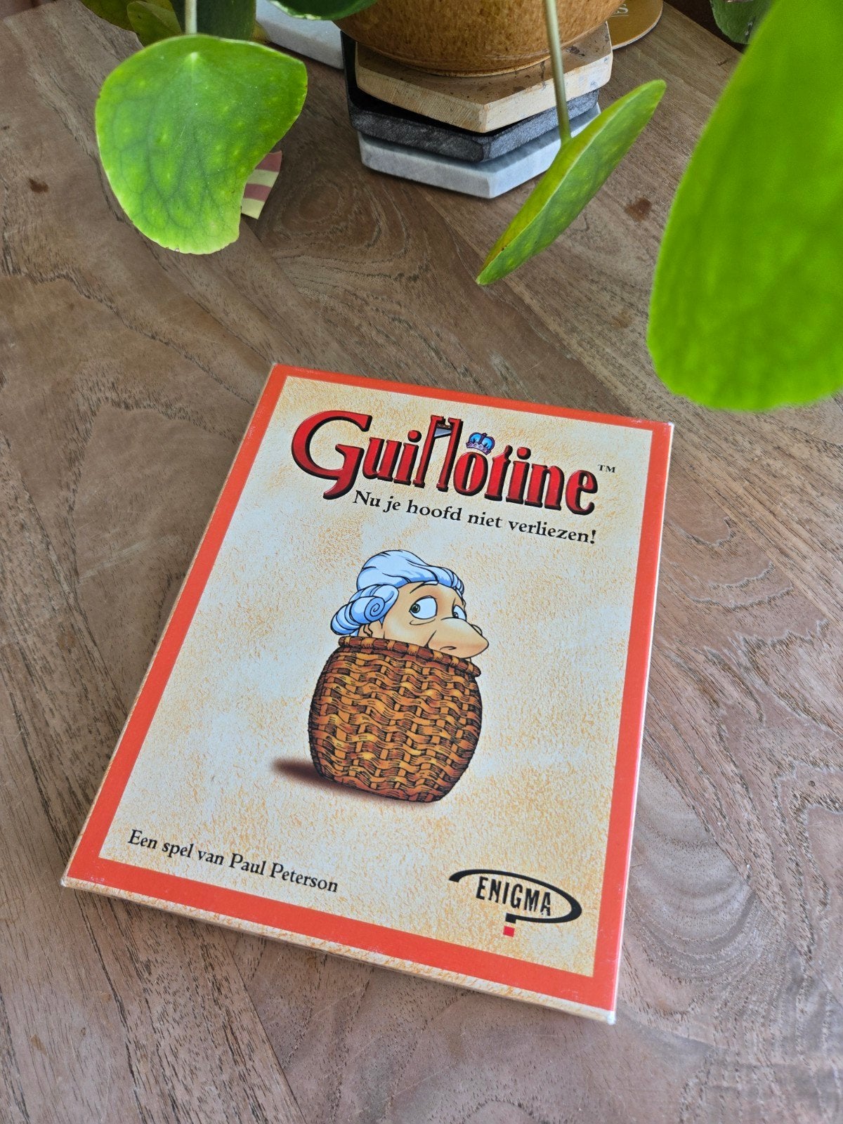 guillotine kaartspel, Hobby en Vrije tijd, Vijf spelers of meer, Ophalen, Zo goed als nieuw, Enigma