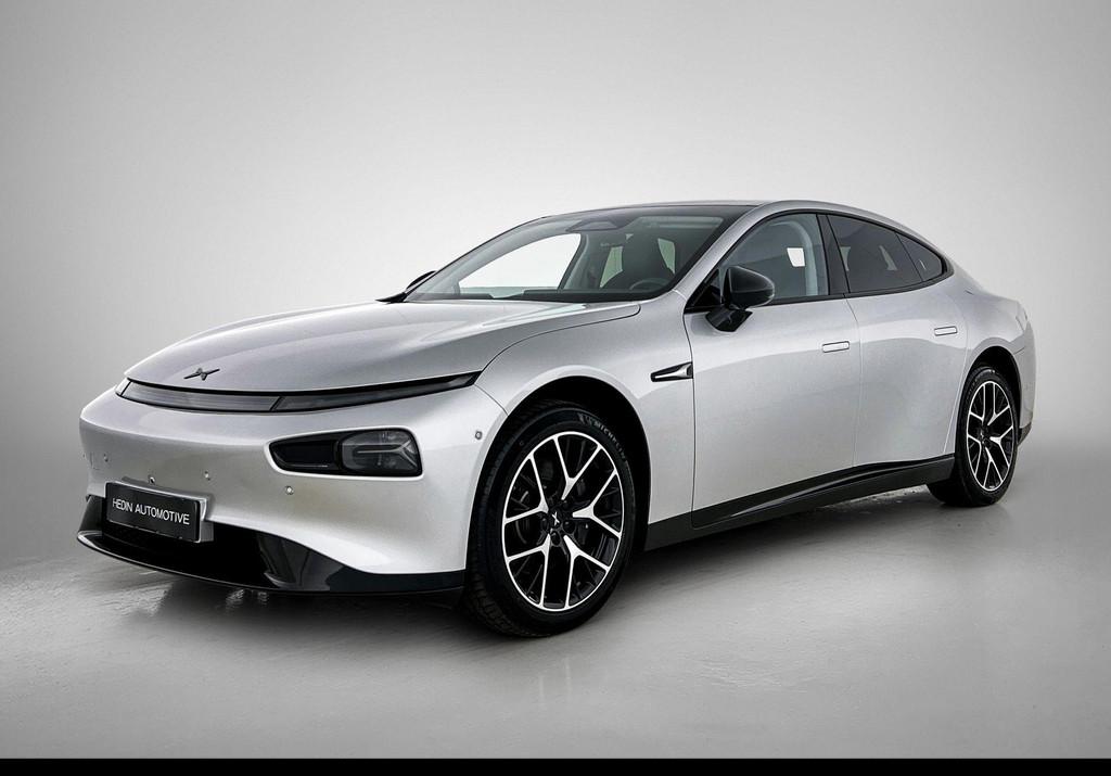 XPENG P7 Performance AWD (automatique), Autos, 86 kWh, Argent ou Gris, Achat, 4 portes
