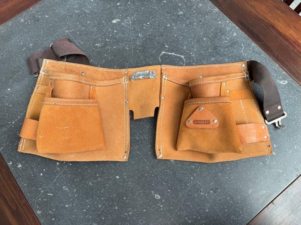 Stanley dubbele lederen gereedschapsgordel – ongebruikt, Bricolage & Construction, Boîtes à outils, Enlèvement, Neuf
