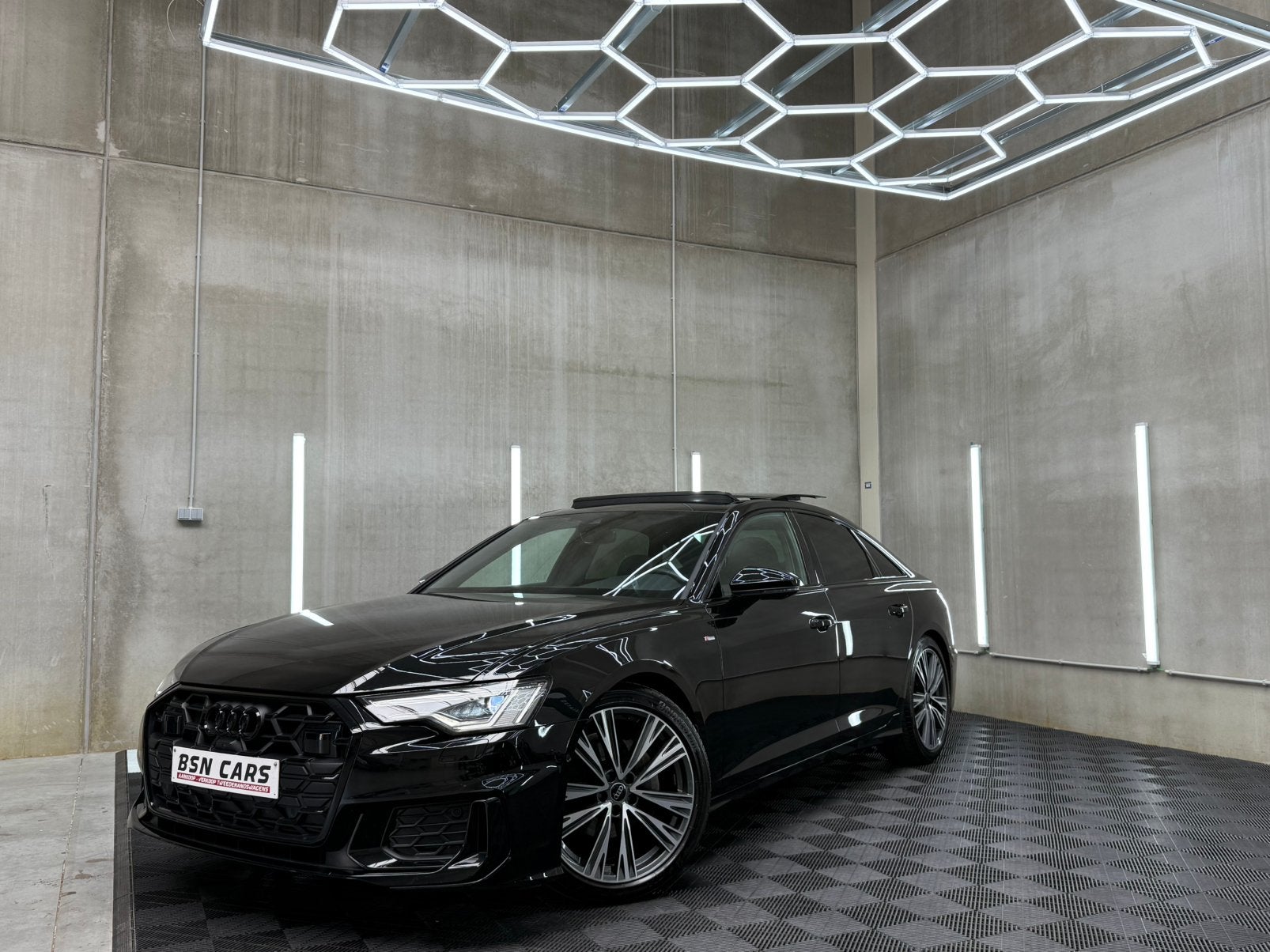 AUDI A6/40TFSI/3X S-LINE/PANO/360CAMERA/SFEER/ACC/DODEHOEK, Autos, Essai à domicile, Achat, Entreprise, Garantie prolongée