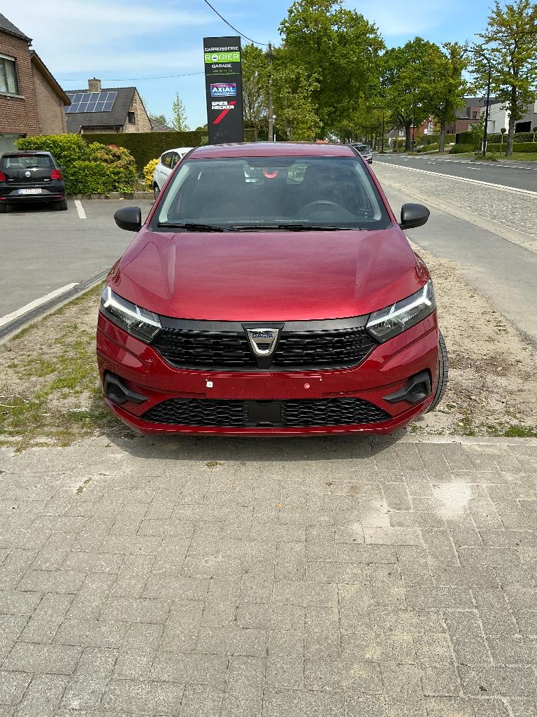 Dacia Sandero, Voorwielaandrijving, Stof, 5 deurs, Particulier