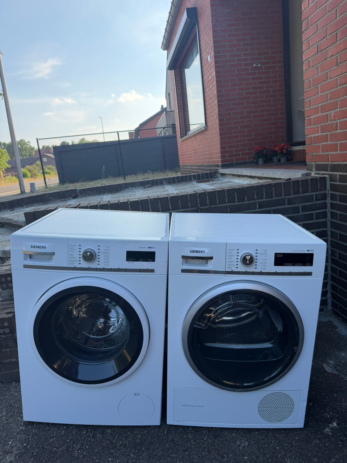 Wasmachine en droogkast, 8 tot 10 kg, Ophalen, Gebruikt, 1200 tot 1600 toeren