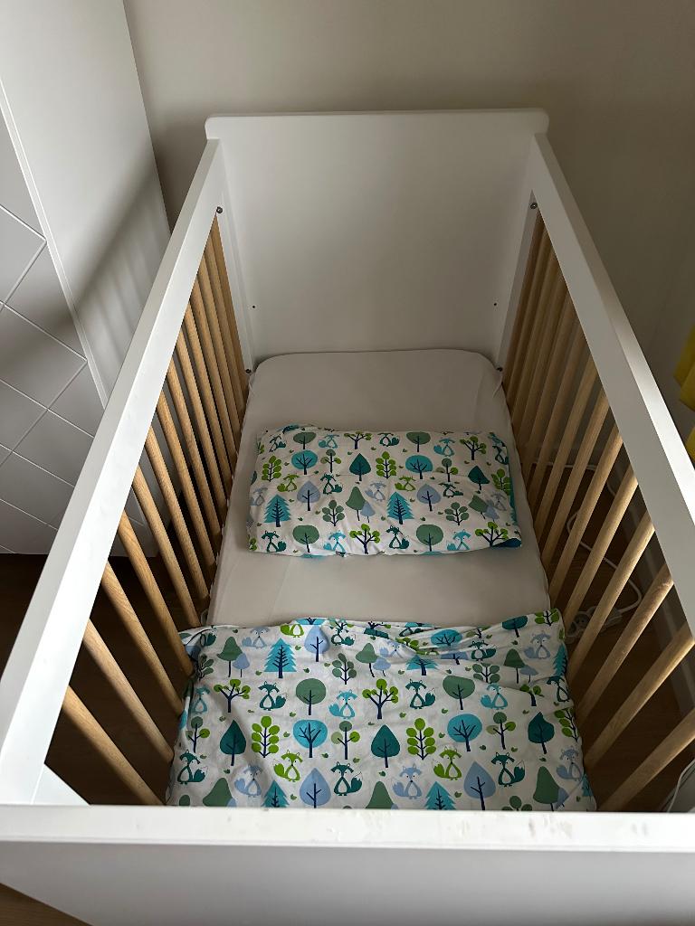 Bopita Paris ledikant wit eik - 60cmx120cm incl matras, Kinderen en Baby's, Babywiegjes en Ledikanten, Ophalen, Gebruikt, Ledikant