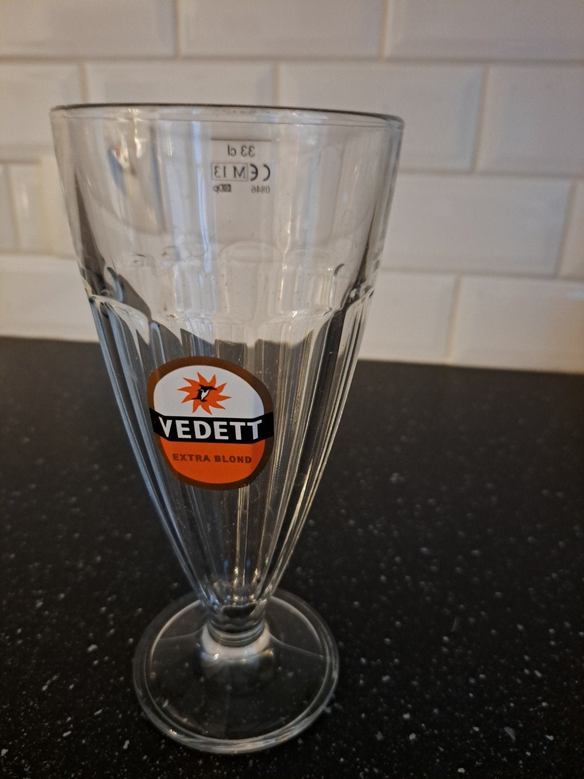 Verre à bière Vedett ancien 33cl M13, Collections, Enlèvement ou Envoi