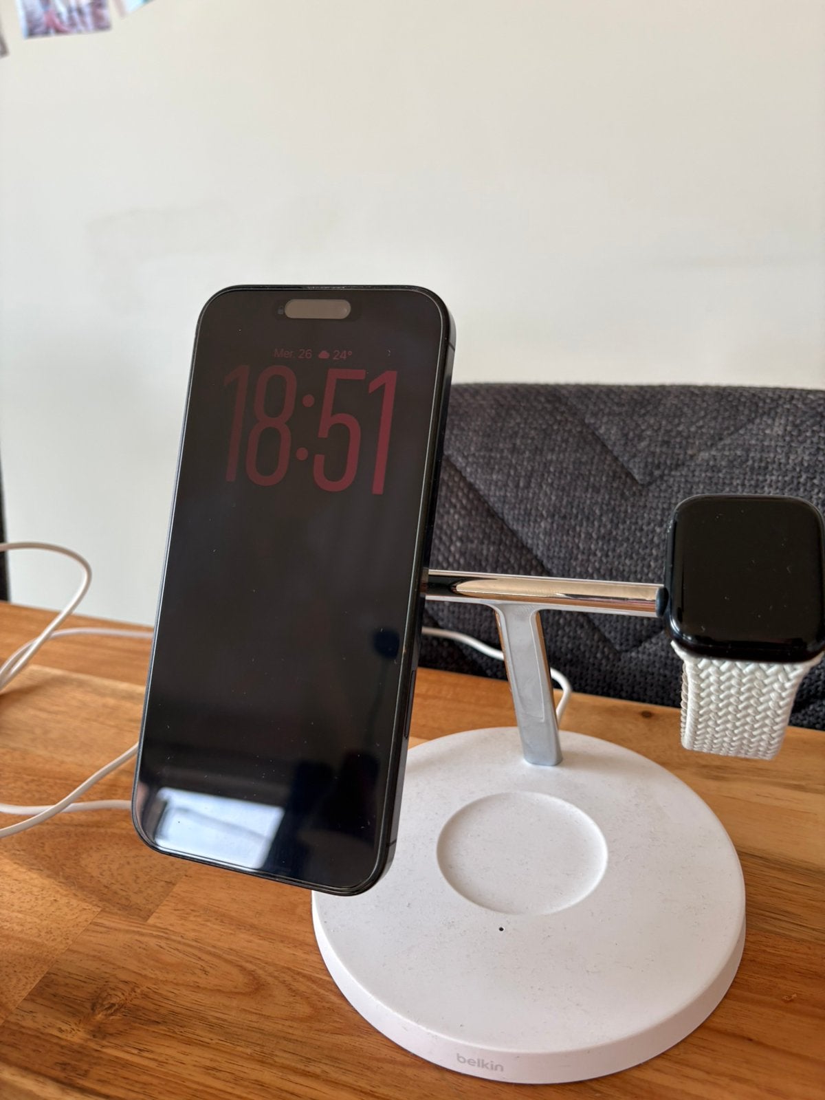Iphone 16 Pro max 256Gb Graphite , Applewatch et Airpods Pro, Telecommunicatie, Mobiele telefoons | Telefoon-opladers, Ophalen