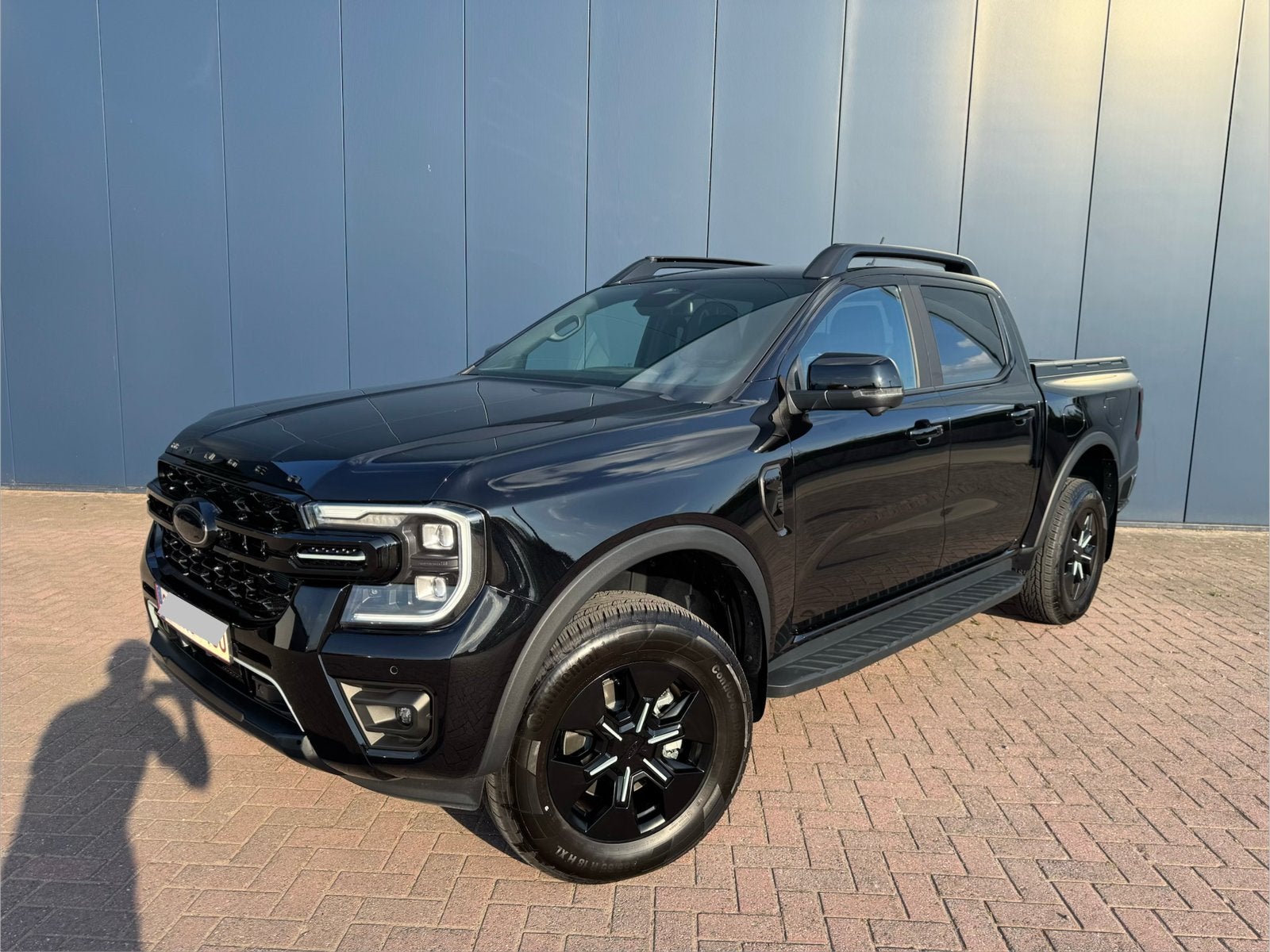 Ford Ranger Stormtrak 2.3 PHEV (BTW-wagen €46500 + BTW), Cuir et Alcantara, Achat, Entretenue par le concessionnaire, Noir