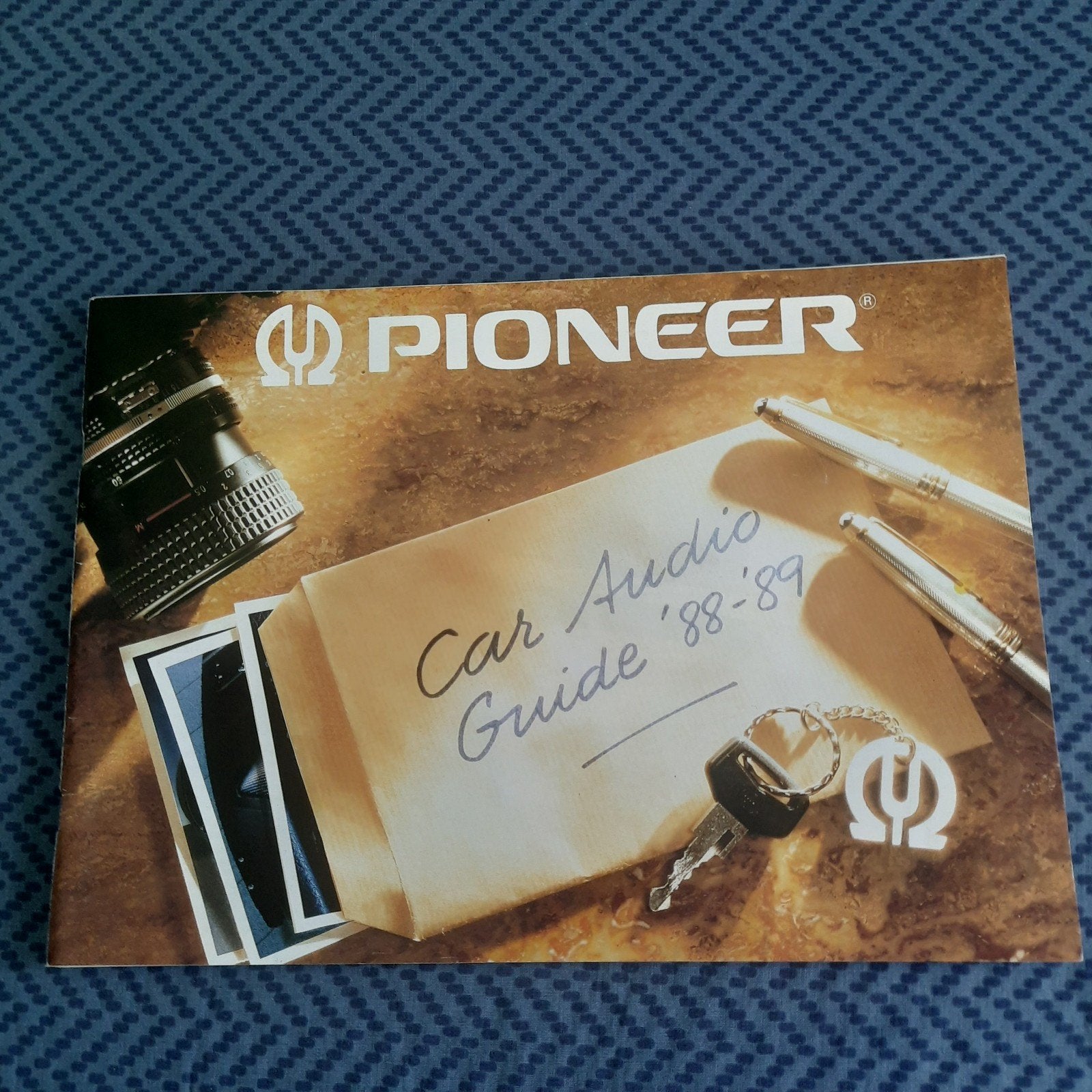 PIONEER CAR AUDIO GUIDE 1988-89 CATALOGUS*VINTAGE* TOP *, Boeken, Catalogussen en Folders, Zo goed als nieuw, Catalogus, Ophalen