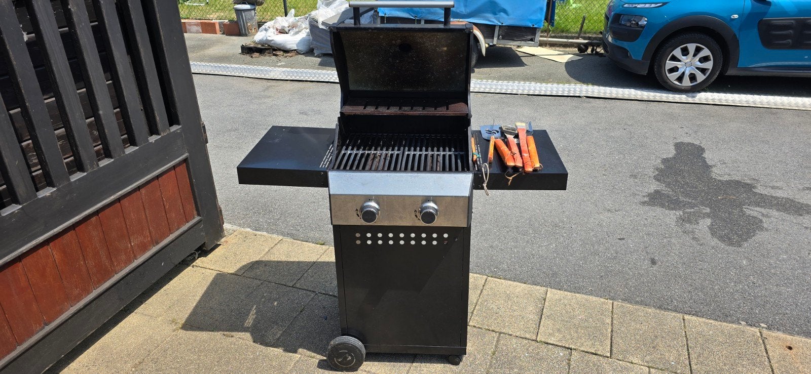 BBQ Friends Central Park gasbarbecue amper gebruik, Ophalen