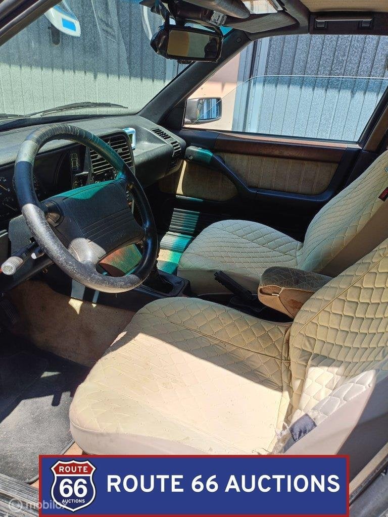 Lancia Thema | 1994 | Route 66 Auctions, Autos, Achat, Entreprise, Boîte manuelle, Autre carrosserie