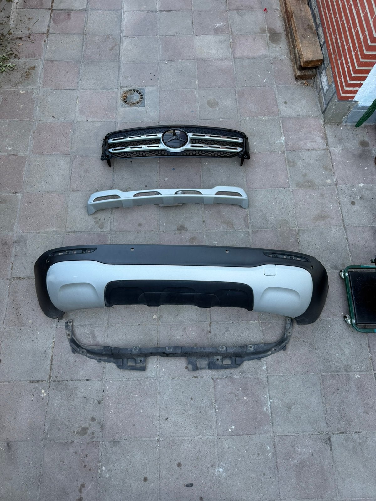 Pièce Mercedes GLB X247, Enlèvement, Avant, Pare-chocs