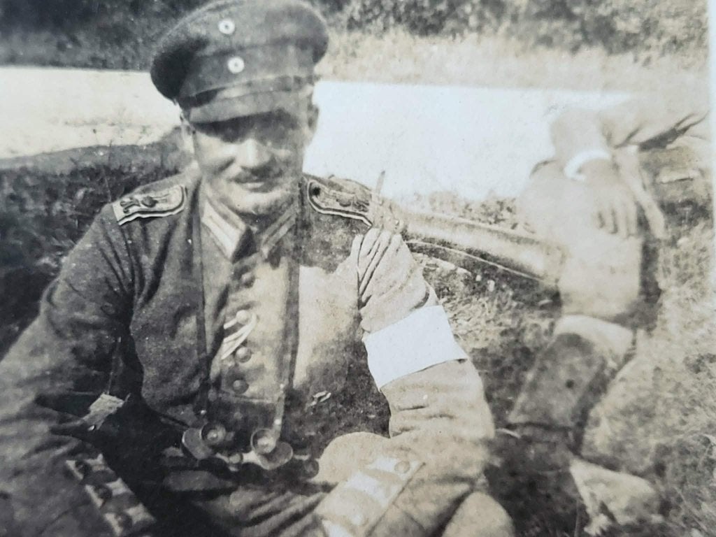 P.G.M. - (petite) photo d'un soldat allemand (officier), Enlèvement ou Envoi, Armée de terre, Photo ou Poster