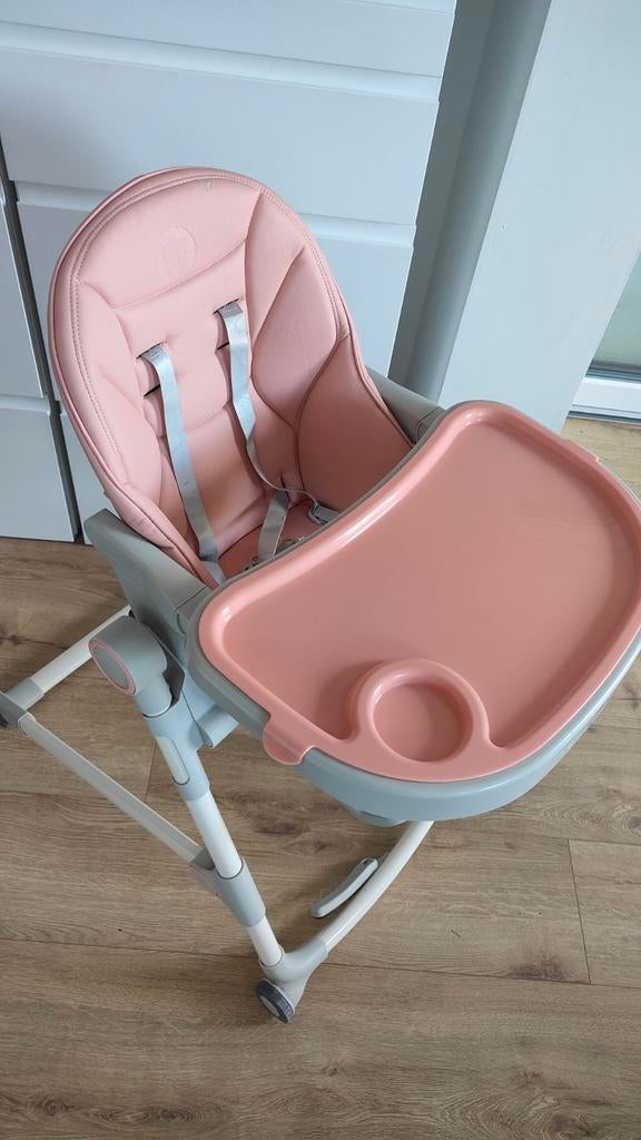 Lionelo foldable highchair, Ophalen, Zo goed als nieuw, Overige merken, Verstelbaar