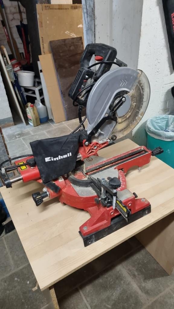 Scie à onglet radiale Einhell TC-SM 2531-1 U, Bricolage & Construction, Outillage | Scies mécaniques, Utilisé, Scie circulaire