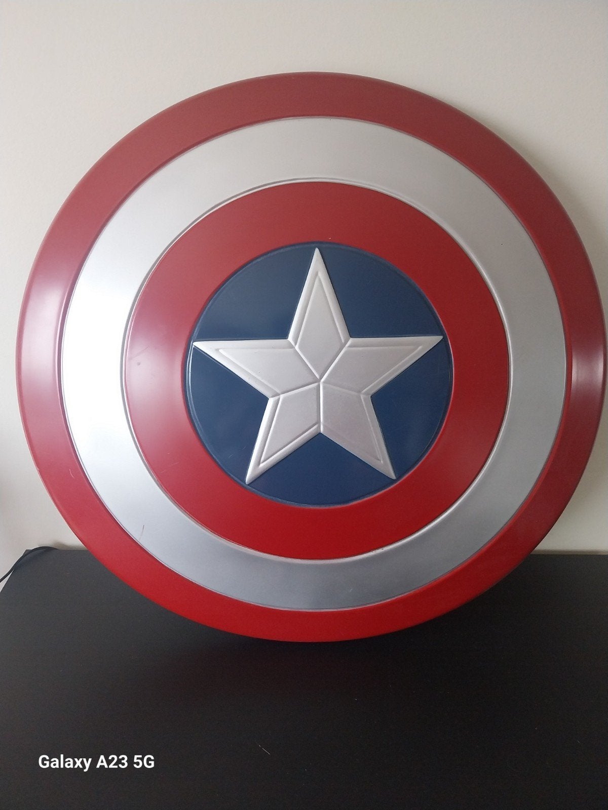 Captain America schild, Verzamelen, Film en Tv, Ophalen, Gebruikt, Film, Beeldje, Replica of Model