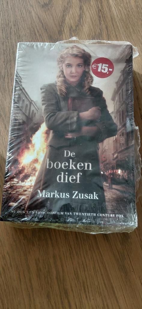 De boekendief, Boeken, Ophalen
