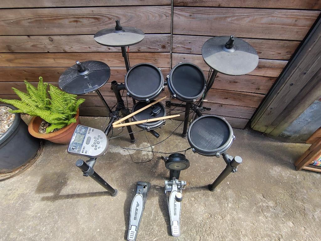 Alesis drum kit, Ophalen