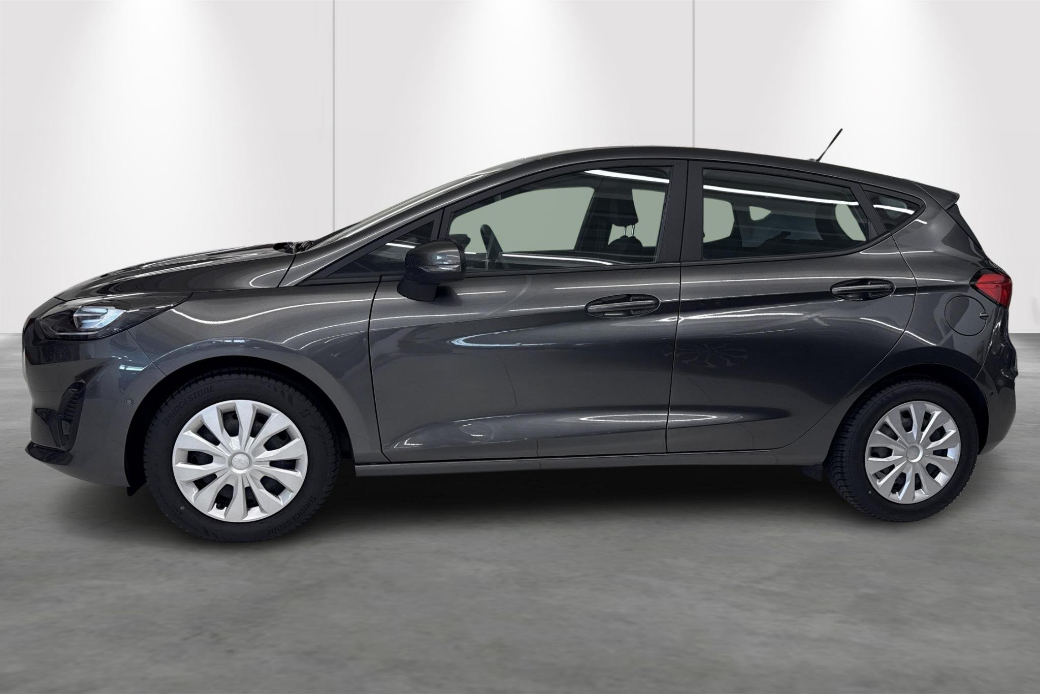 Ford Fiesta 1.1i 55kW Cool&connect, Autos, Ford, Argent ou Gris, Achat, Boîte manuelle, 5 portes