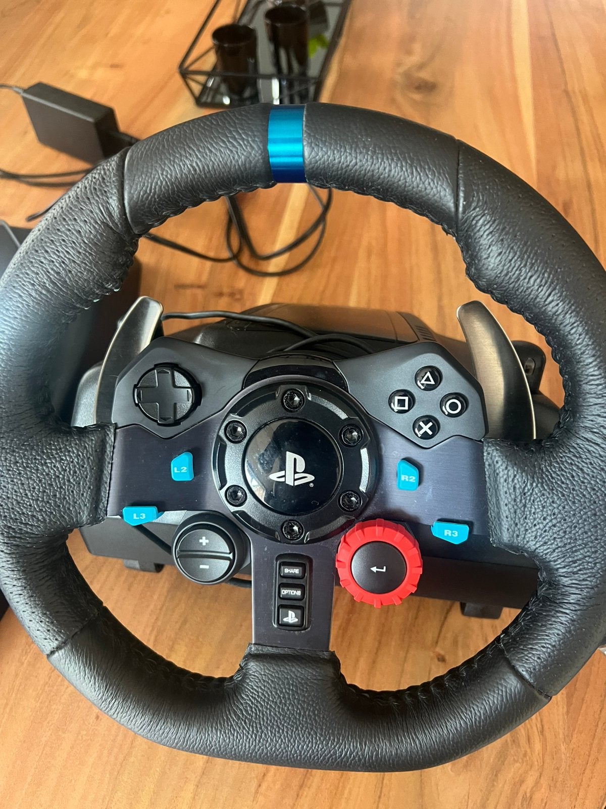 Logitech G29 racestuur + pedalen , computer en playstation, Ophalen, Zo goed als nieuw