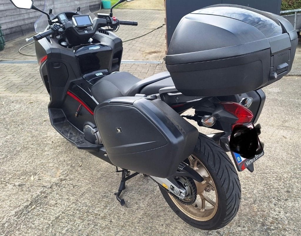 Honda RC71 -Ng750d motorfiets, Motos, Occasion, Plus de 35 kW, Particulier, Automatique