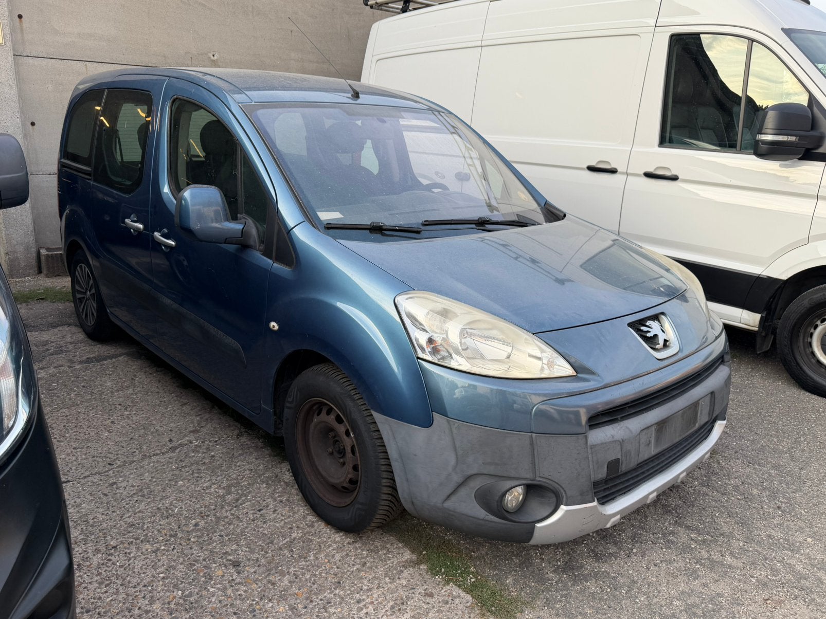 Peugeot Partner Tepee 1.6 HDi START NIET ! NO START., Auto's, Peugeot, https://public.car-pass.be/vhr/bda4232a-d676-4f11-bcfb-8c10ec16dce0