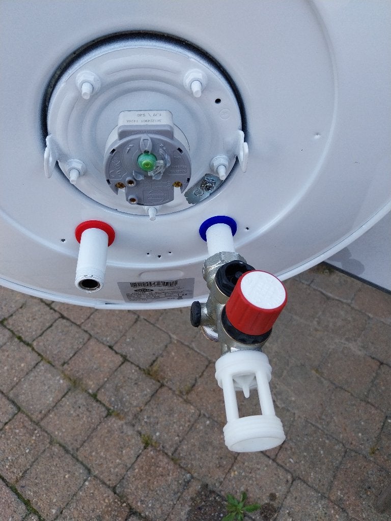 Boiler Sitam 100 liter met veiligheidsgroep, Enlèvement, 100 litres ou plus, Protection de température de retour (RTS), Moins de 3 ans