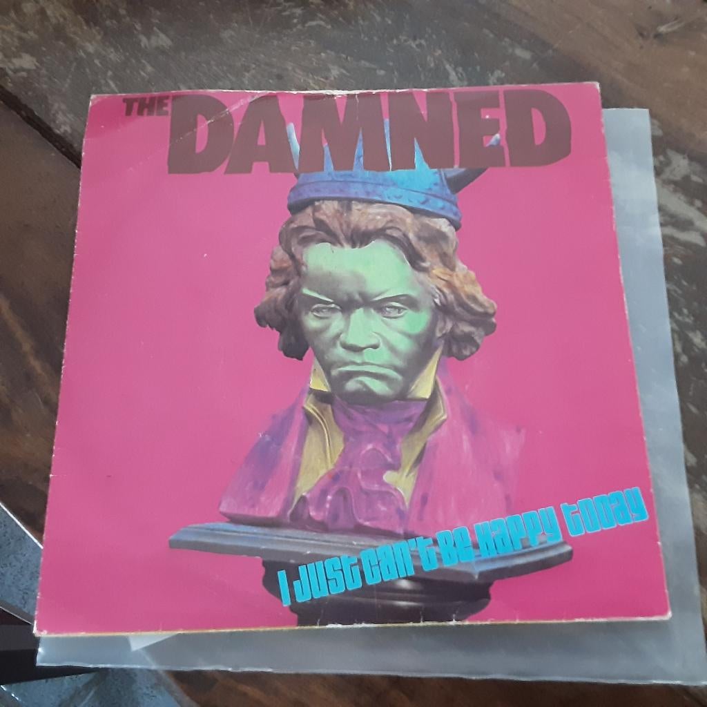 The Damned – I Just Can't Be Happy Today, Envoi, Utilisé
