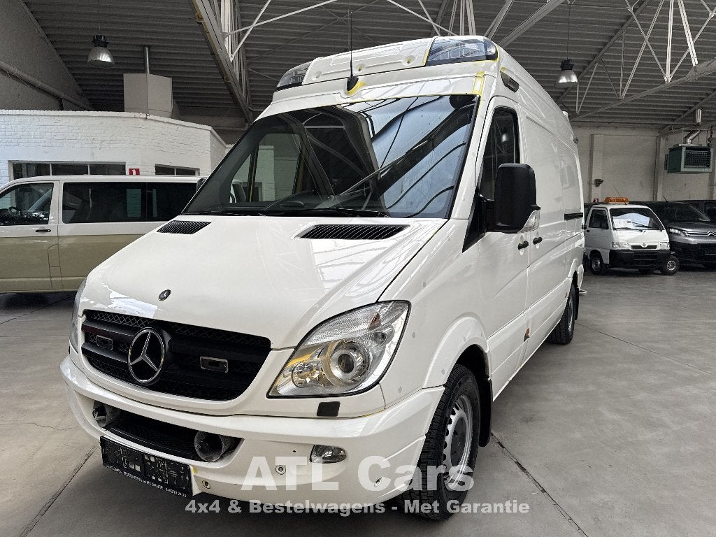 Mercedes Sprinter 319 CDI | AMBULANCE | 1STE EIG. | AUTOMAAT, Automaat, Dealer onderhouden, Achterwielaandrijving, https://public.car-pass.be/1111