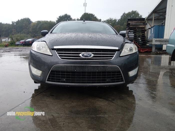 Pare-chocs avant d'un Ford Mondeo, -, 3 mois de garantie, -, -