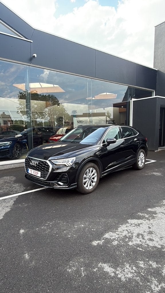 Audi Q3 Sportback hybride 45TFSIE S-line S-tronic camera led, Autos, Achat, Entreprise, Noir, 5 portes