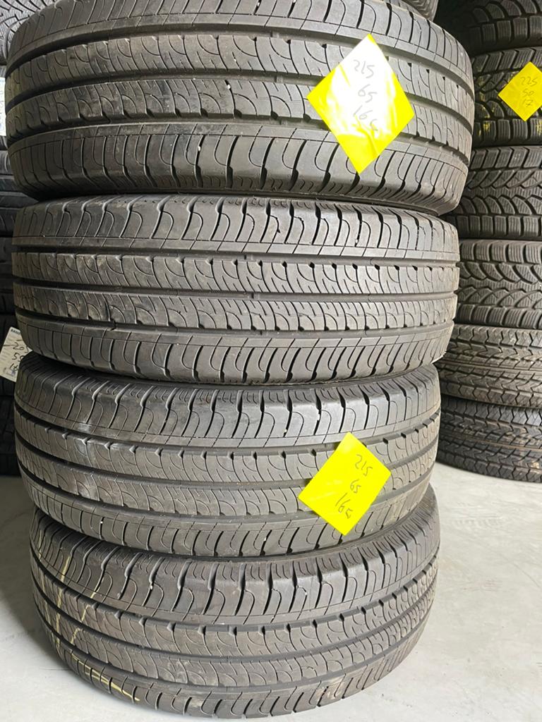 215/65/16c(109/107T) Goodyera 215/65/16c(109/107T) Goodyera, Ophalen of Verzenden