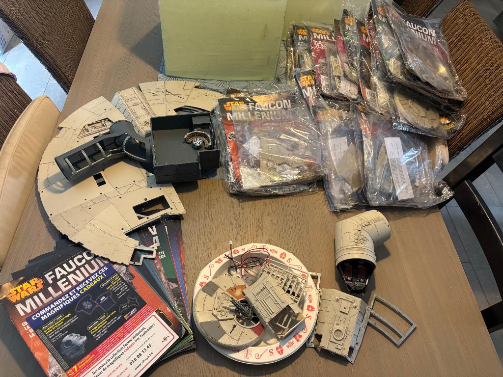 Altaya faucon millenium, Collections, Star Wars, Enlèvement