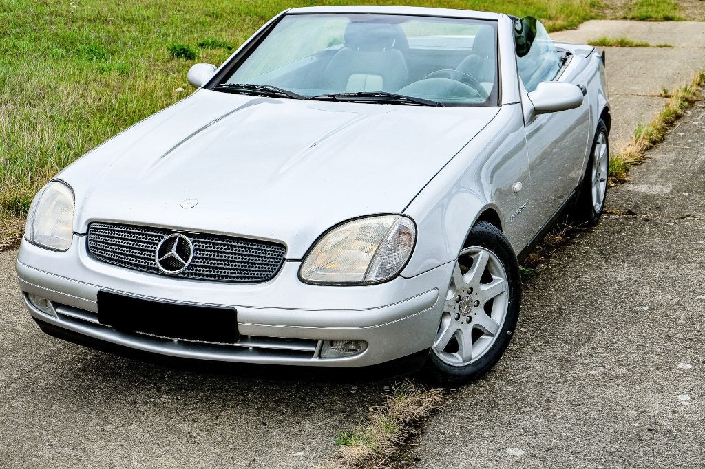 Mercedes SLK 230 Kompressor Automaat Historiek 1998, Auto's, Mercedes-Benz, Automaat, Dealer onderhouden, Achterwielaandrijving