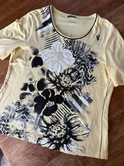 T shirt Gerry Weber maat 42, Geel, Maat 42/44 (L), Ophalen of Verzenden, Zo goed als nieuw