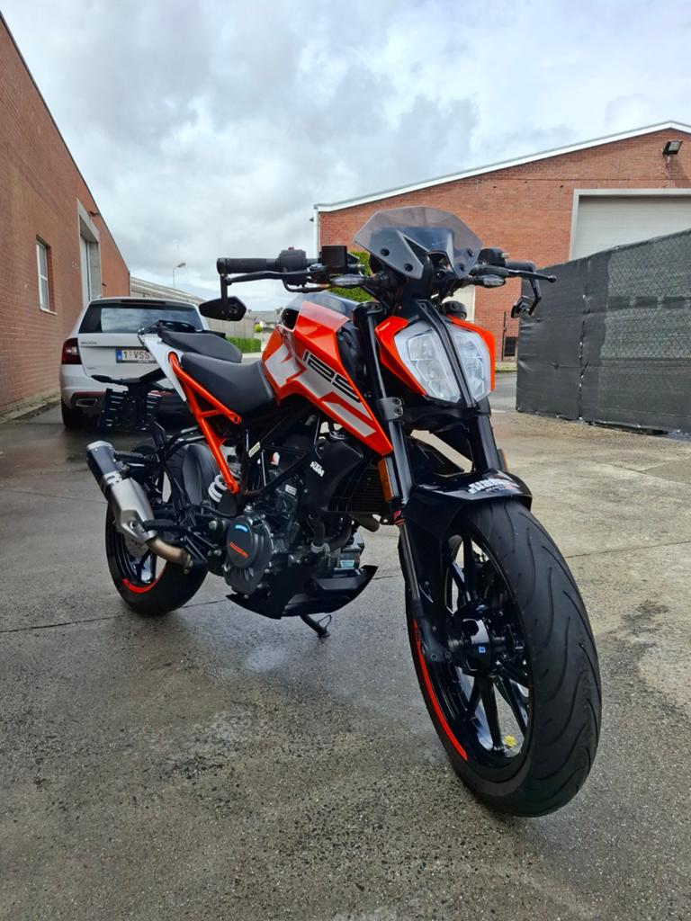 Ktm duke 125CC Autorijbewijs, Motoren, 125 cc, 11 kW of minder, ABS, 1 cilinder