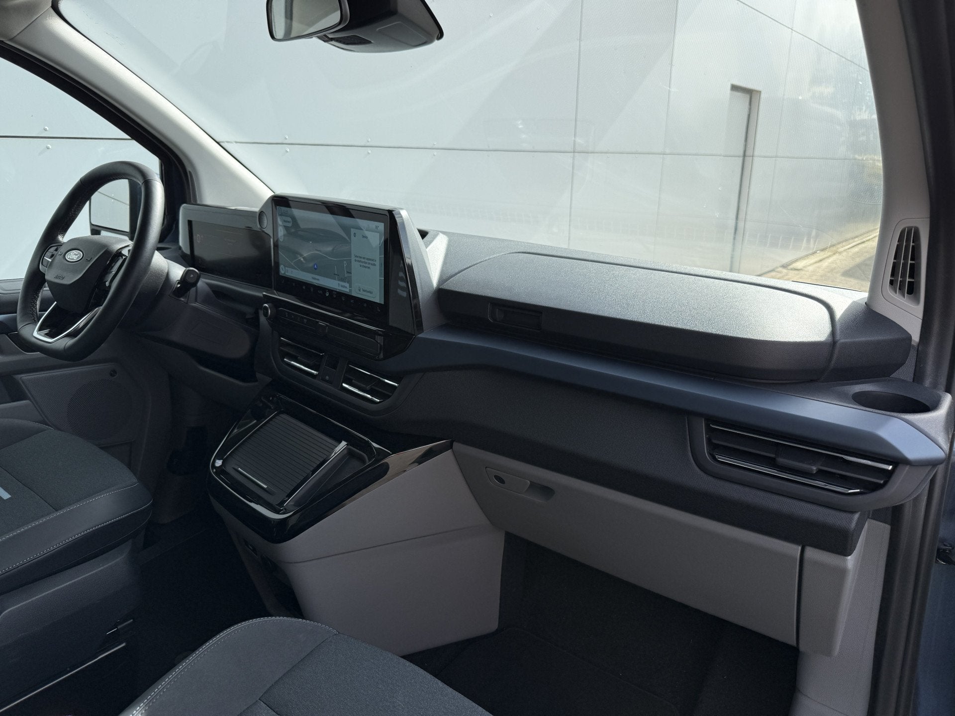 Ford Tourneo Custom 233PK PHEV Prijs Incl. BPM Excl. BTW Aut, Autos, 8 places, Achat, Entreprise, 1850 kg