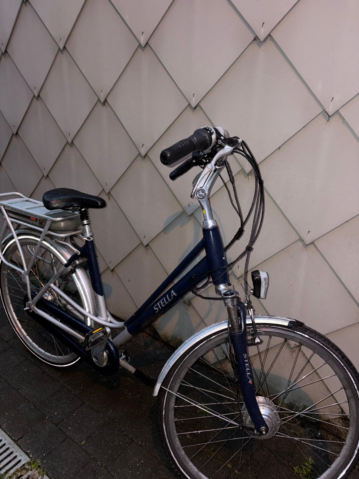 Elektrische  fiets stella, Fietsen en Brommers, Fietsen | Dames | Damesfietsen, Ophalen, Zo goed als nieuw