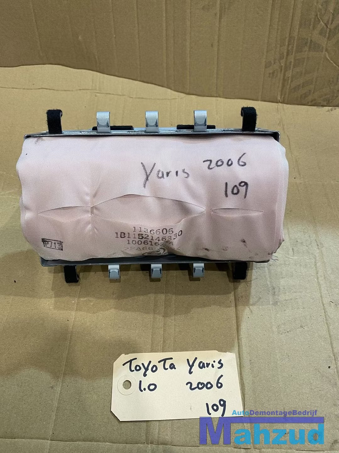 TOYOTA YARIS P9 Dashboard airbag passagiers 1136606, Info@toyota.co.jp, Gebruikt, Toyota Motor Corporation, Toyota-Cho 1
471-8571  Toyota City