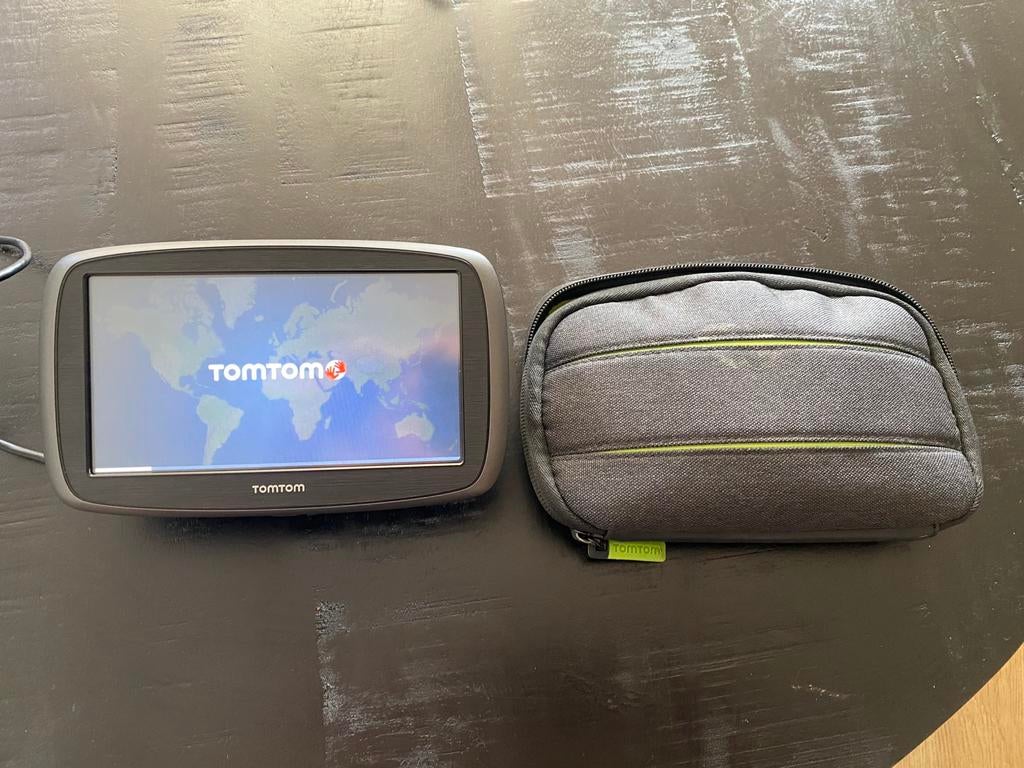 TomTom, Autos : Divers, Navigation de voiture, Enlèvement, Comme neuf