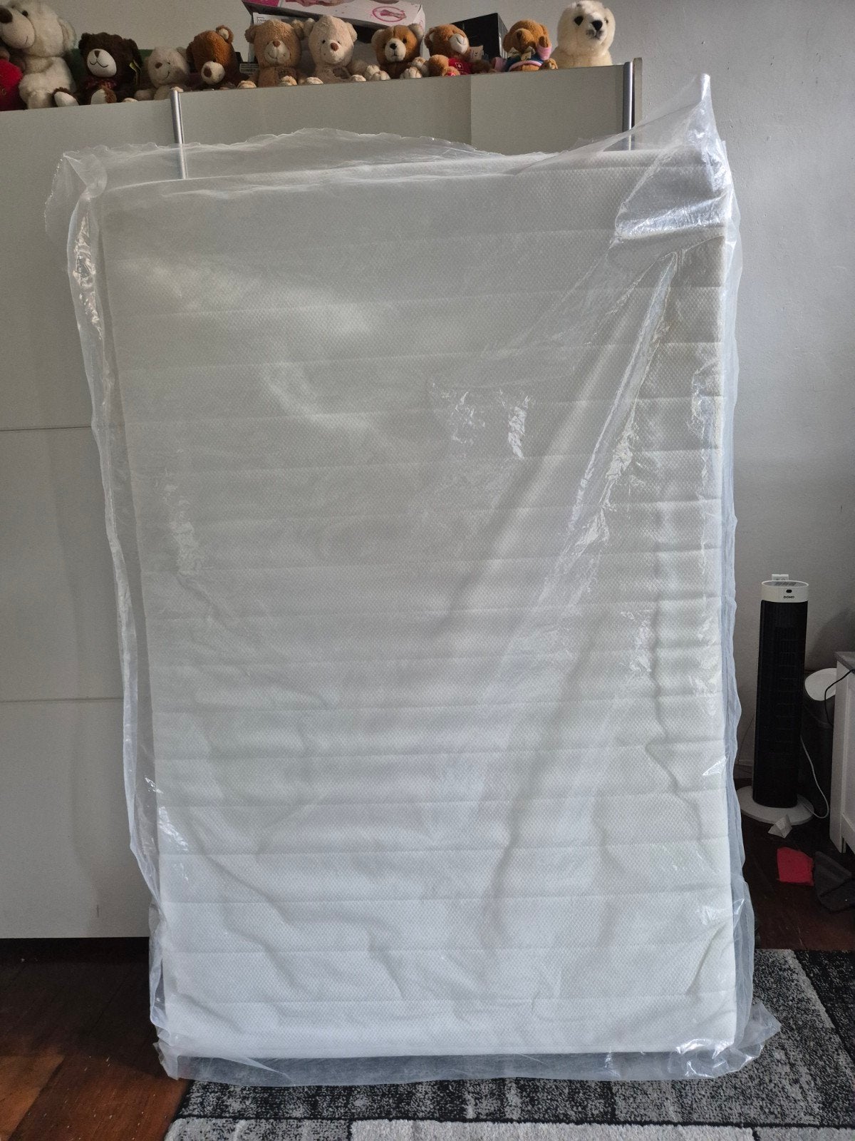 Matras 120cm breede 20cm hoog
Bijna nieuw
Ophalen in 2060 An, Ophalen, Matras