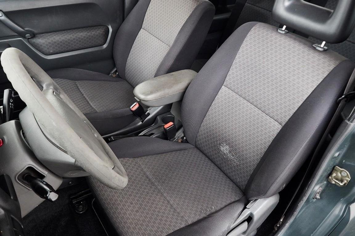 Suzuki Jimny 1.3 JX 4WD, foto 11
