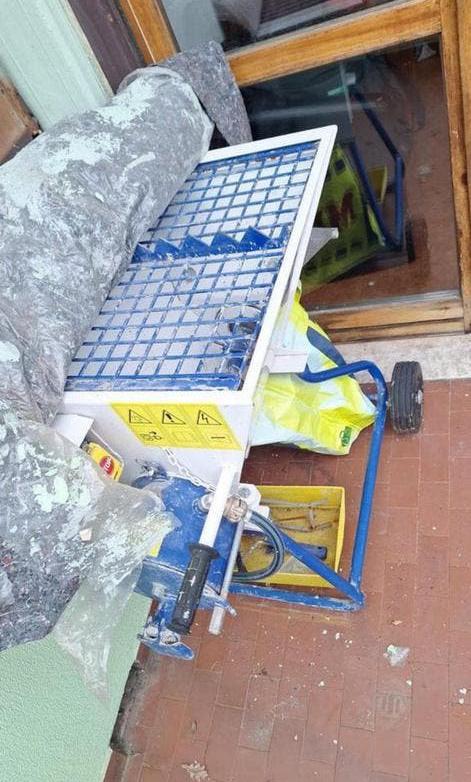 Doorloopmenger TE KOOP, Ophalen