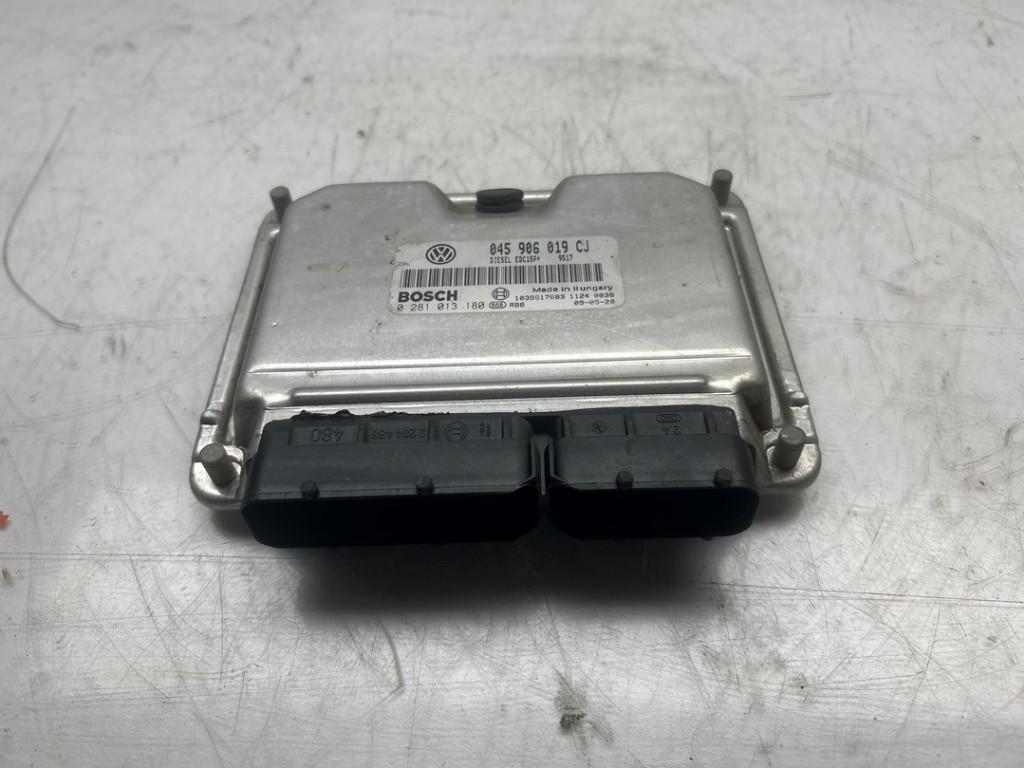 CALCULATEUR MOTEUR ECU Skoda Roomster (5J) (|045906019CJ|), Dhr. J. Ham, Administratie@autoham.nl, Utilisé, Skoda