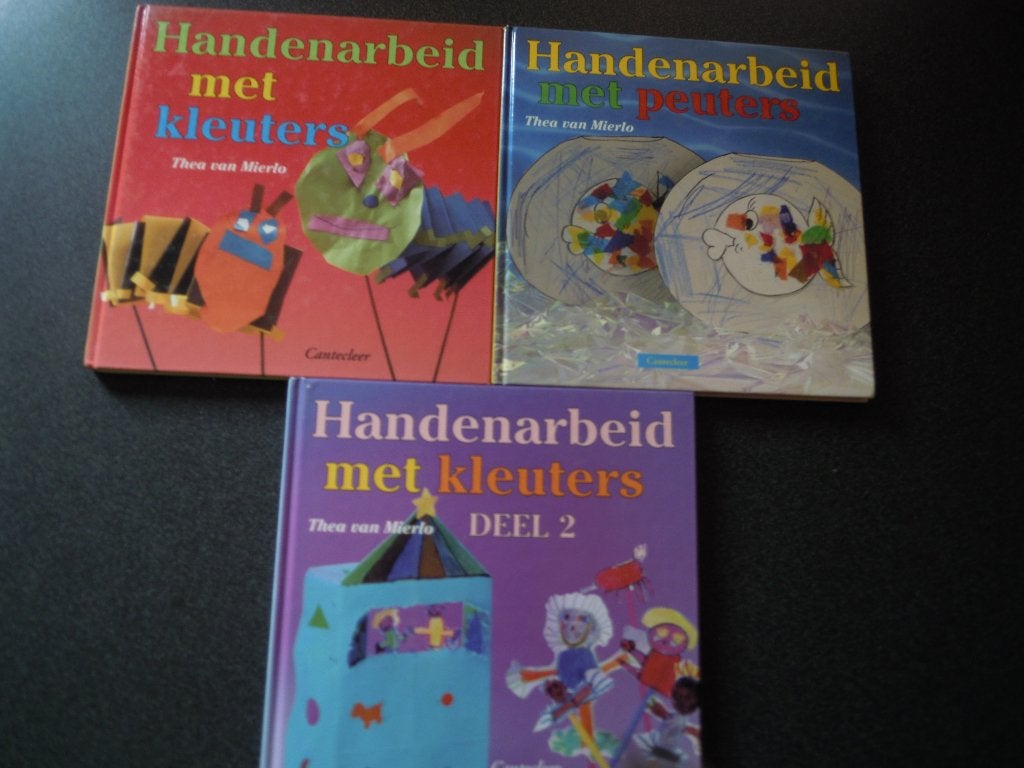 Handenarbeid met peuters en kleuters, 3 boekjes, Ophalen of Verzenden