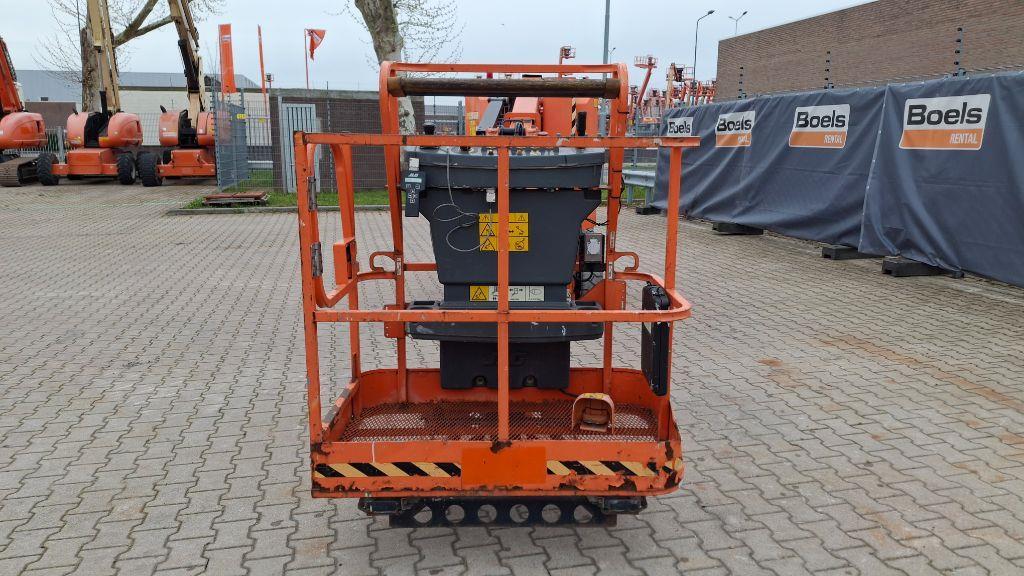 JLG E300AJP